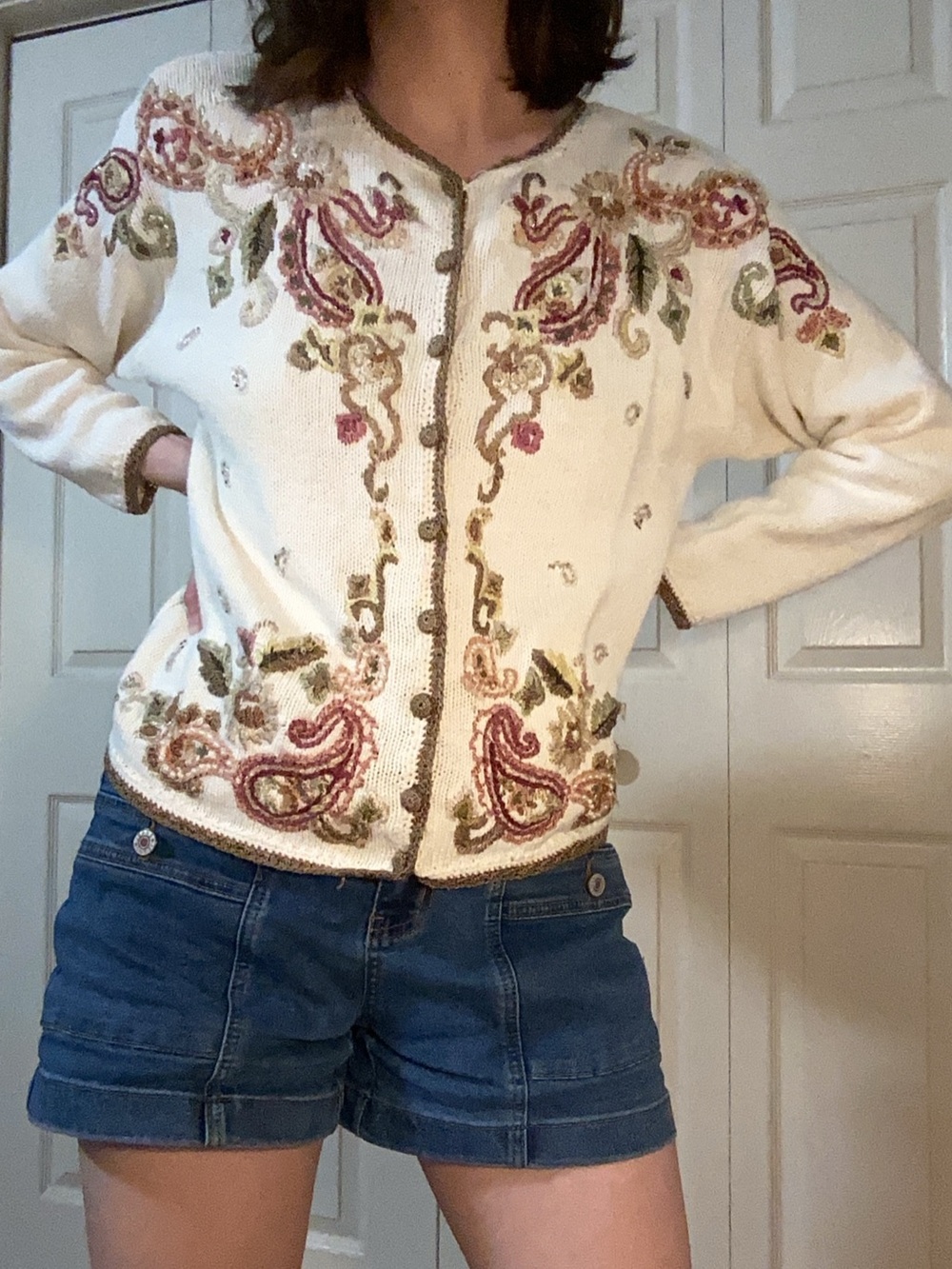 Vintage Heirloom Collectables Embroidered Cardigan Sweater